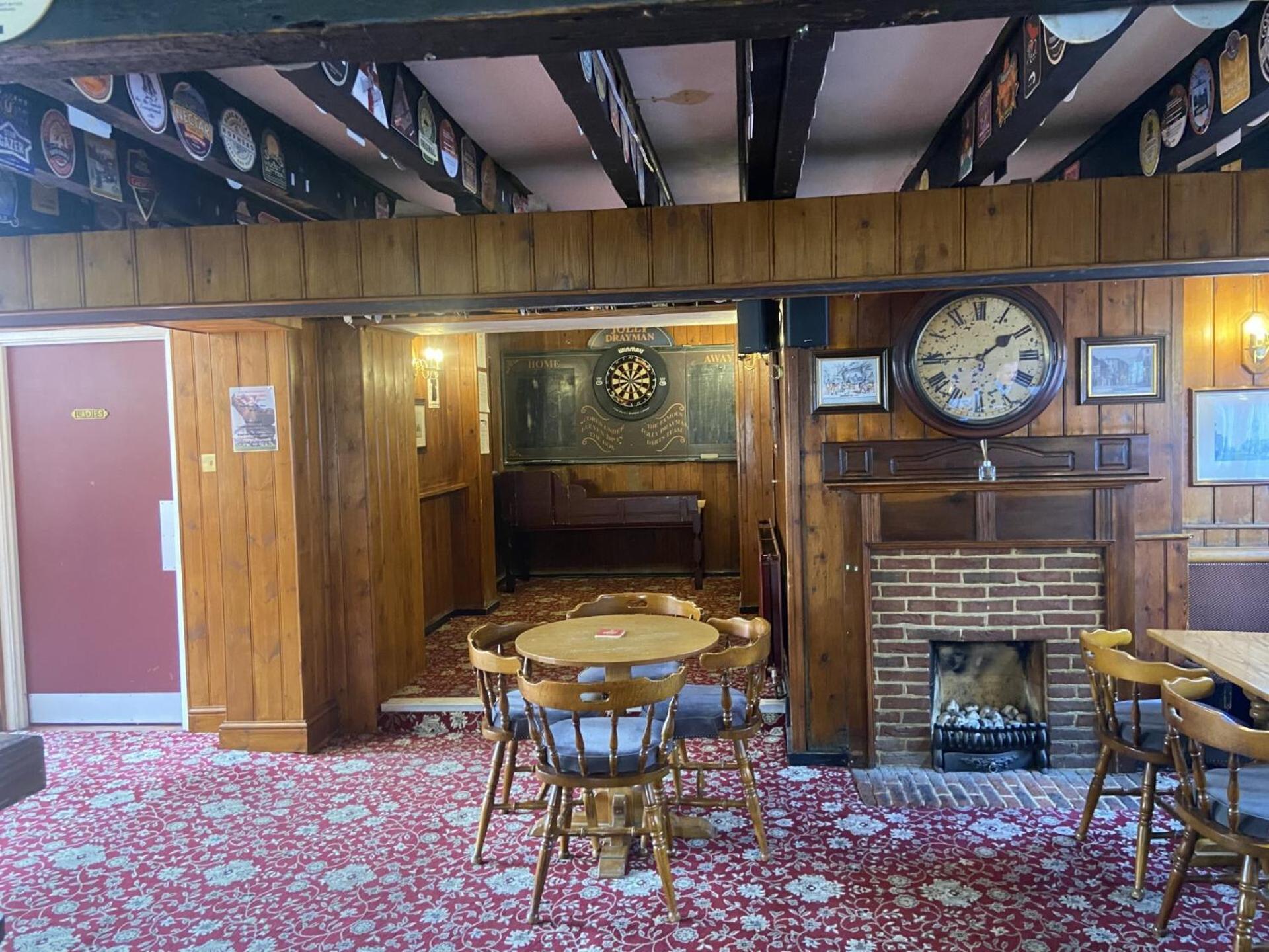 The Jolly Drayman Pub And Hotel Gravesend Bagian luar foto